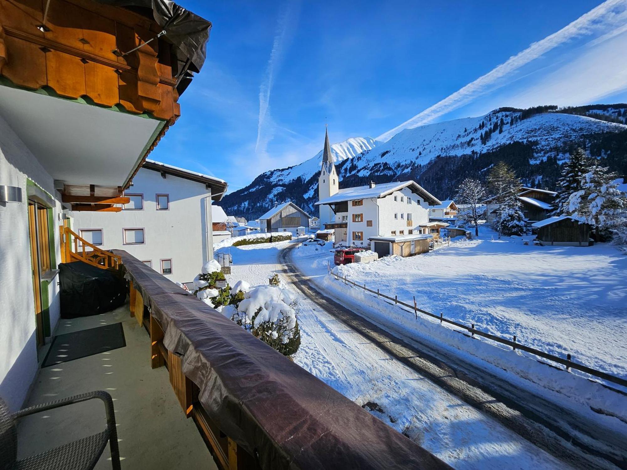 Am Muehlbach - Ferienwohnungen Luttinger Бихльбах Экстерьер фото