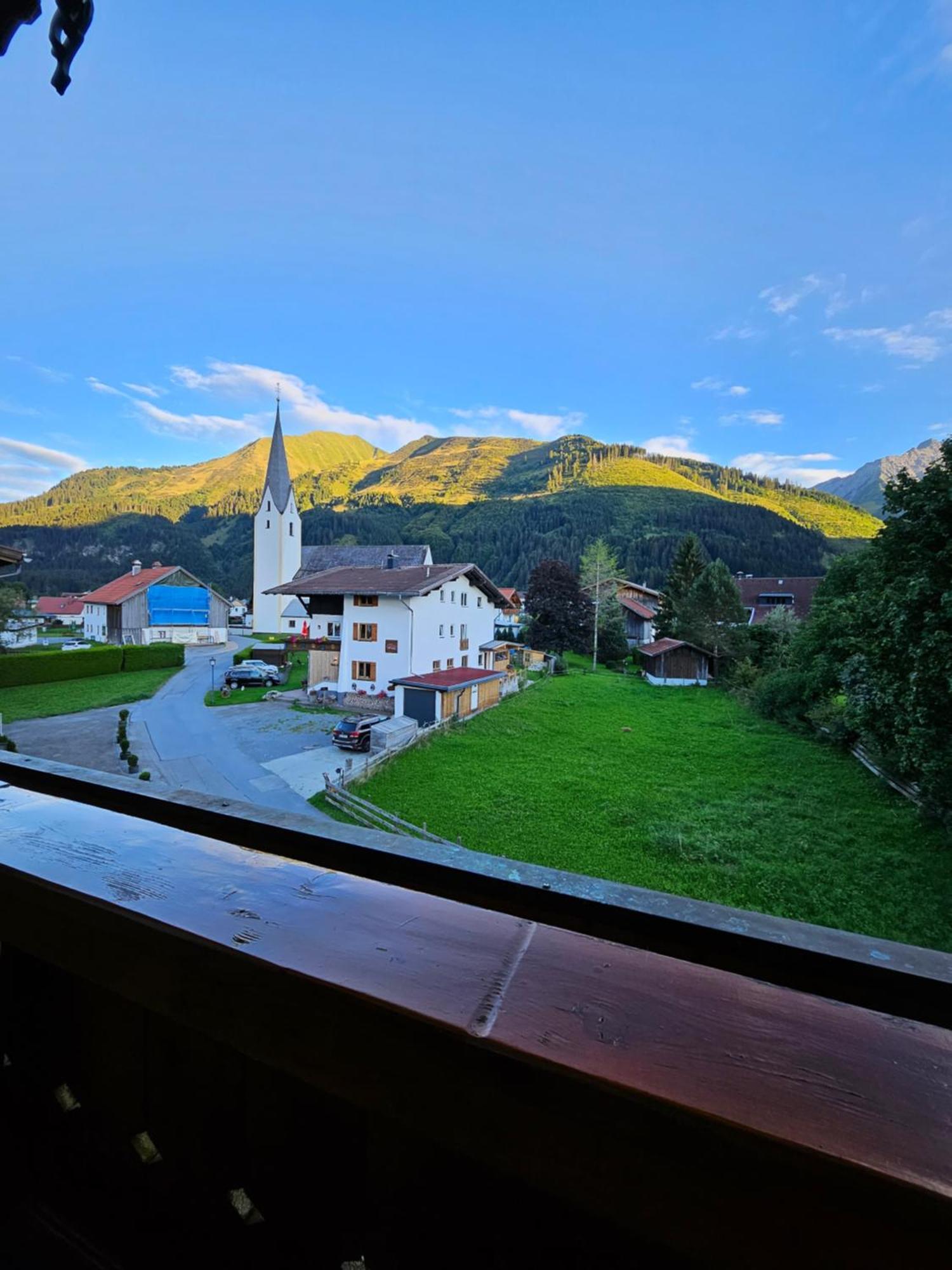 Am Muehlbach - Ferienwohnungen Luttinger Бихльбах Экстерьер фото